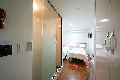 Star Guest House Soul